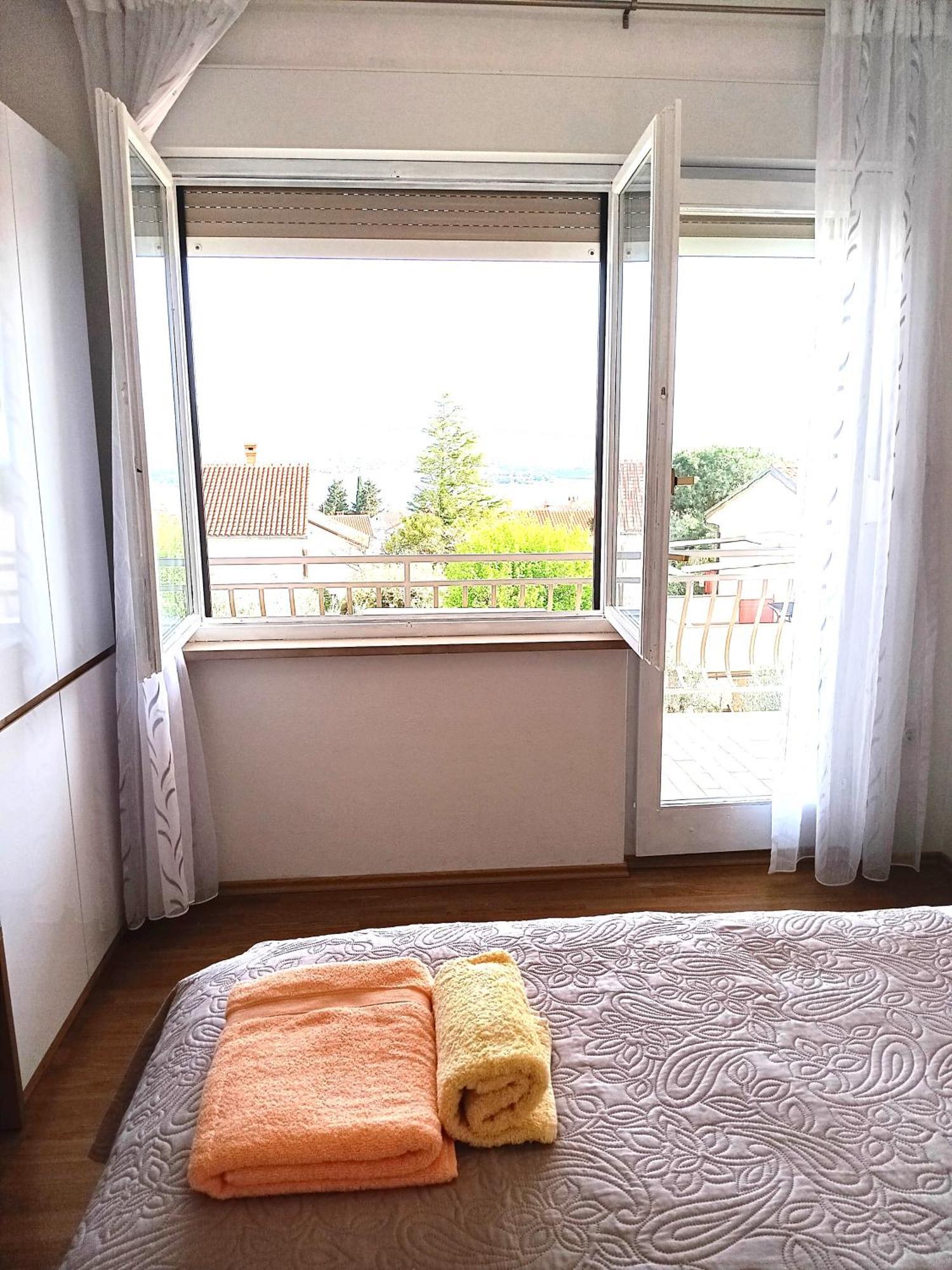 Apartmani Braut Корнич Экстерьер фото